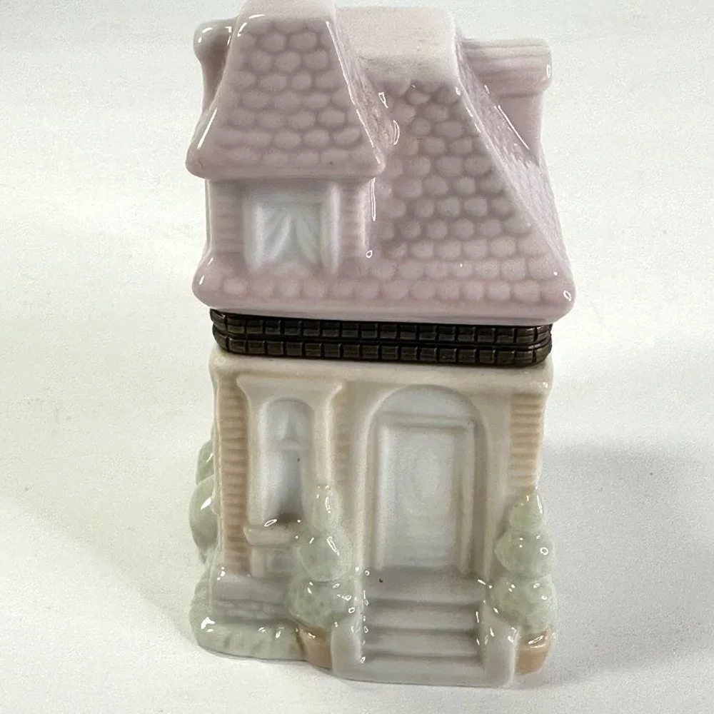 Porcelain Pastel Cottage with Hinged Lid for Trinkets or Rings
